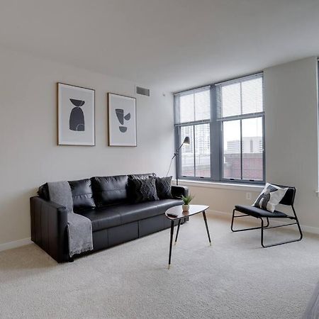Bright And Cozy Apartment Near Pentagon City Arlington Luaran gambar