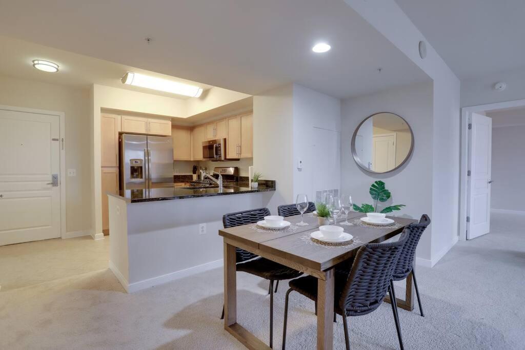 Bright And Cozy Apartment Near Pentagon City Arlington Luaran gambar
