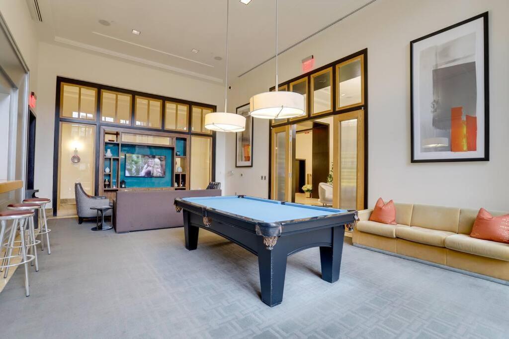 Bright And Cozy Apartment Near Pentagon City Arlington Luaran gambar