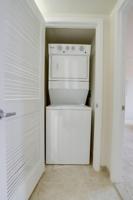 Bright And Cozy Apartment Near Pentagon City Arlington Luaran gambar