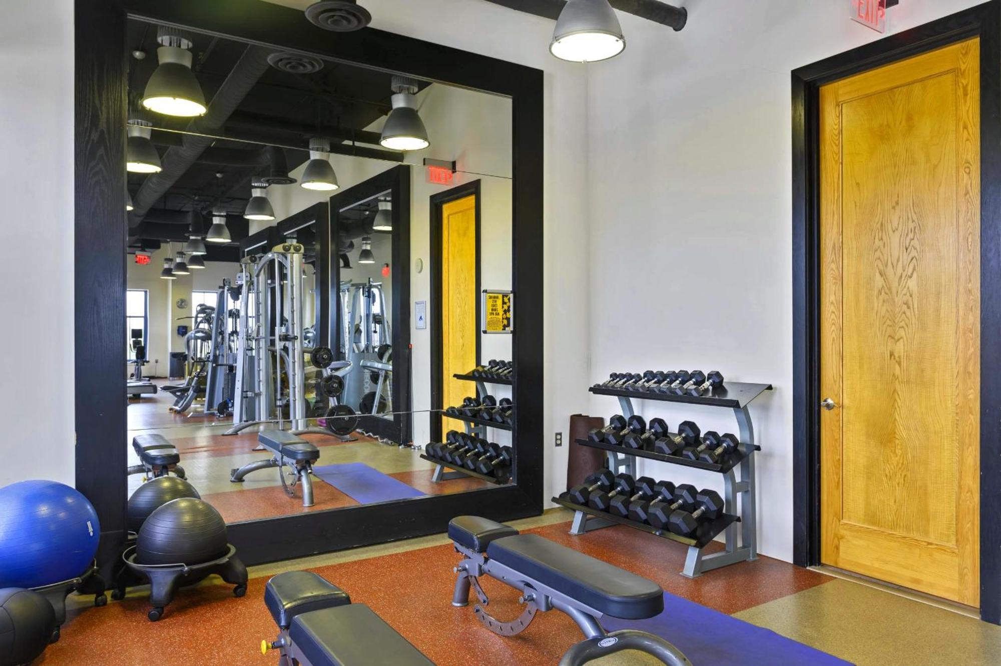Bright And Cozy Apartment Near Pentagon City Arlington Luaran gambar